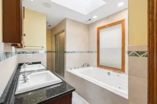 3927 N Paulina St, Chicago, IL 60613 - Photo 18
