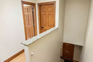 3927 N Paulina St, Chicago, IL 60613 - Photo 14