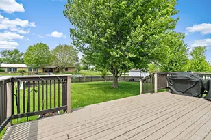 847 Quail Run, Dekalb, IL 60115 - Photo 26
