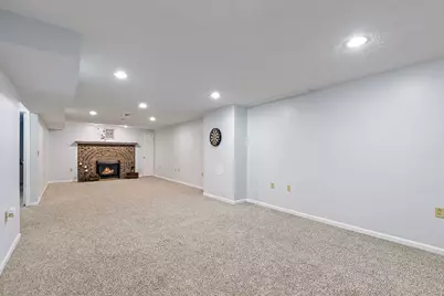 847 Quail Run, Dekalb, IL 60115 - Photo 20