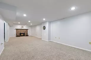 847 Quail Run, Dekalb, IL 60115 - Photo 20
