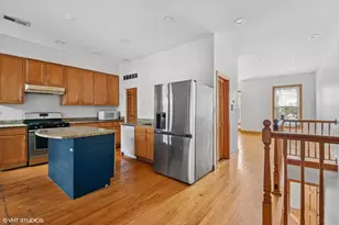 2336 W Taylor St, Chicago, IL 60612 - Photo 16