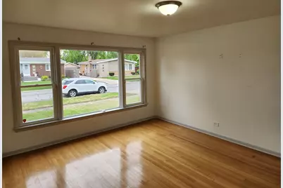 151 Amy Street, Chicago Heights, IL 60411 - Photo 2