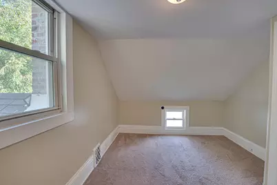 570 5th Avenue, Aurora, IL 60505 - Photo 14
