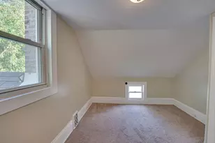 570 5th Ave, Aurora, IL 60505 - Photo 14