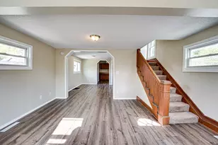 570 5th Ave, Aurora, IL 60505 - Photo 4