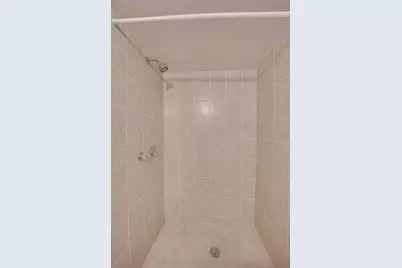 570 5th Avenue, Aurora, IL 60505 - Photo 18
