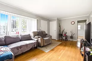 804 Pearson Dr, Joliet, IL 60435 - Photo 2