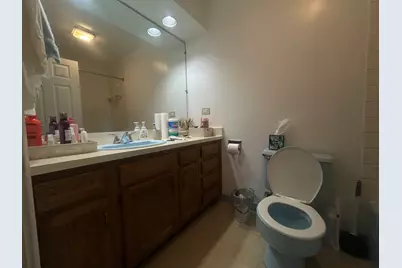 608 S Oakley Boulevard, Chicago, IL 60612 - Photo 10