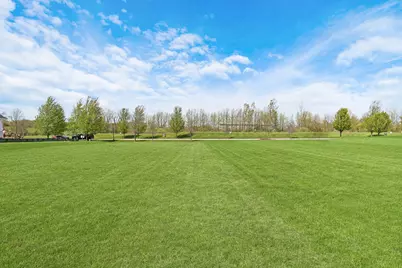 14705 W Concord Court, Wadsworth, IL 60083 - Photo 2