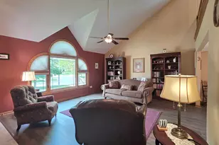 11630 Creekside Dr, Orland Park, IL 60467 - Photo 10