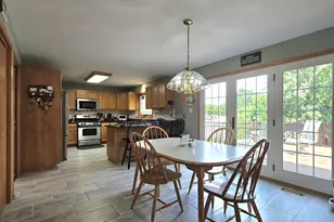 11630 Creekside Dr, Orland Park, IL 60467 - Photo 2