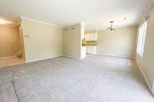 1344 Barclay Ln, Deerfield, IL 60015 - Photo 6