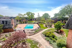 5 Oak Creek Dr, Buffalo Grove, IL 60089 - Photo 12