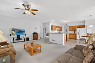 326 Copper Springs Ln, Elgin, IL 60124 - Photo 12
