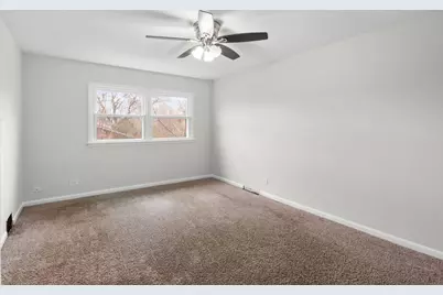 2808 Cherrywood Lane, Hazel Crest, IL 60429 - Photo 8