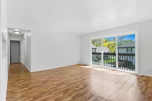 231 Dakota Ct, Bolingbrook, IL 60440 - Photo 2