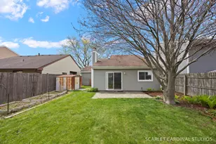 30W124 Wood Ct, Warrenville, IL 60555 - Photo 16