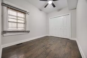9220 S Dauphin Ave, Chicago, IL 60619 - Photo 12