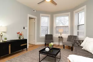 3734 N Racine Ave, Chicago, IL 60613 - Photo 4