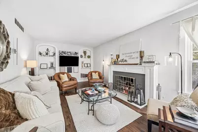 223 Southcote Road, Riverside, IL 60546 - Photo 4