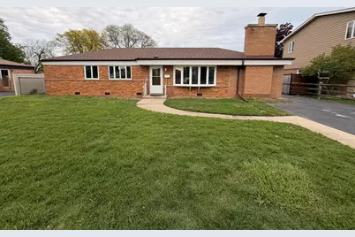 10809 Austin Avenue, Chicago Ridge, IL 60415 - Photo 2