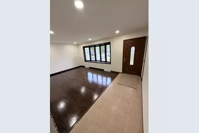 10809 Austin Avenue, Chicago Ridge, IL 60415 - Photo 4