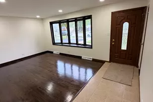 10809 Austin Ave, Chicago Ridge, IL 60415 - Photo 4
