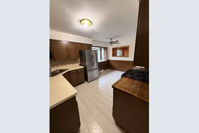 10809 Austin Avenue, Chicago Ridge, IL 60415 - Photo 6