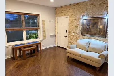 6906 W Medill Avenue #2E, Chicago, IL 60707 - Photo 4