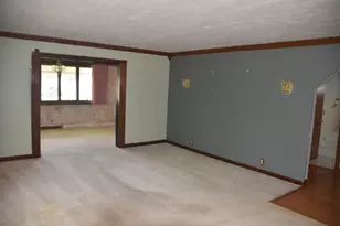 380 Forest Preserve Dr, Wood Dale, IL 60191 - Photo 4