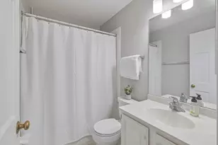 1934 N Charter Point Dr, Arlington Heights, IL 60004 - Photo 24