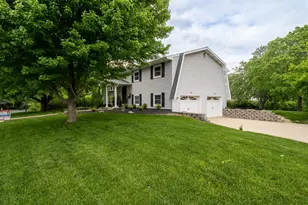 217 Indian Creek Dr, Pekin, IL 61554 - Photo 28