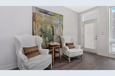 2812 N Mildred Avenue #1E, Chicago, IL 60657 - Photo 4