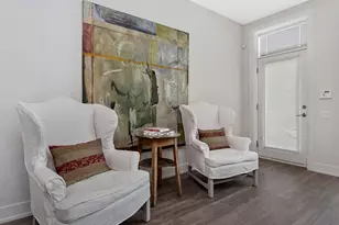 2812 N Mildred Ave, Chicago, IL 60657 - Photo 4