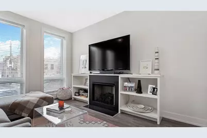 2812 N Mildred Avenue #1E, Chicago, IL 60657 - Photo 6