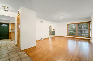 421 N Elm St, Itasca, IL 60143 - Photo 6