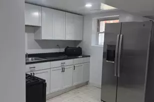 3931 W Grenshaw St, Chicago, IL 60624 - Photo 18