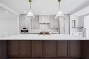 2202 N Leavitt St, Chicago, IL 60647 - Photo 10