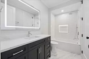2202 N Leavitt St, Chicago, IL 60647 - Photo 32