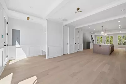 2202 N Leavitt Street #2, Chicago, IL 60647 - Photo 12