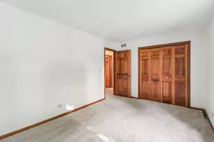 733 Buttonwood Circle SE, Naperville, IL 60540 - Photo 26