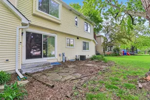 733 Buttonwood Circle SE, Naperville, IL 60540 - Photo 28