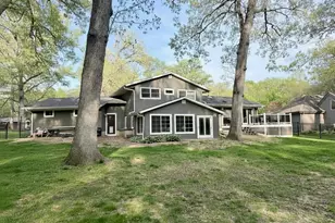 1211 Timberlane Dr, Sterling, IL 61081 - Photo 2