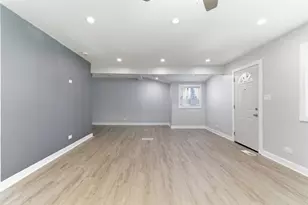 22339 Strassburg Ave, Sauk Village, IL 60411 - Photo 8