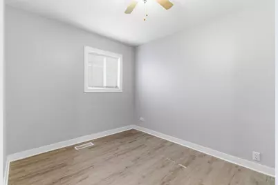 22339 Strassburg Avenue, Sauk Village, IL 60411 - Photo 10