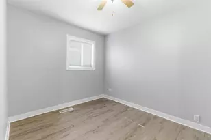 22339 Strassburg Ave, Sauk Village, IL 60411 - Photo 10