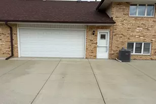 15224 73rd Ct, Orland Park, IL 60462 - Photo 2
