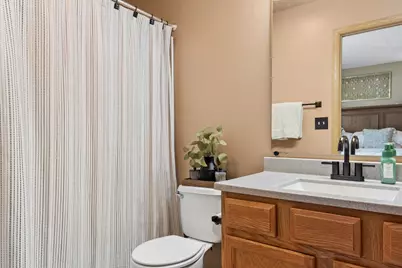 200 S Oak Street, Cortland, IL 60112 - Photo 16