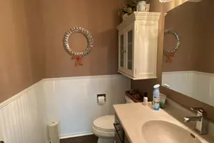 836 Golf Course Rd, Crystal Lake, IL 60014 - Photo 10